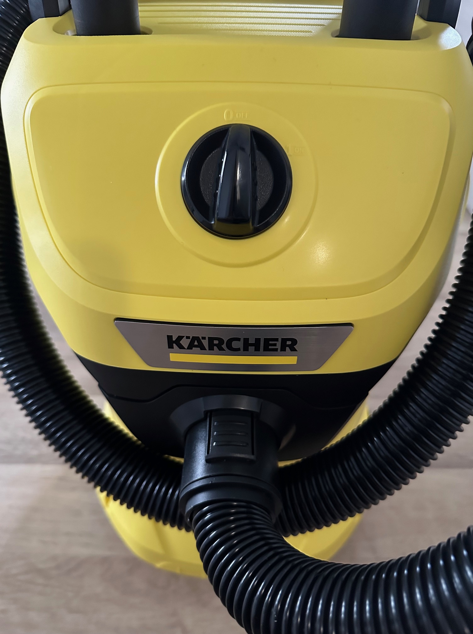 Kärcher WD 3 1000W viacúčelový vysávač